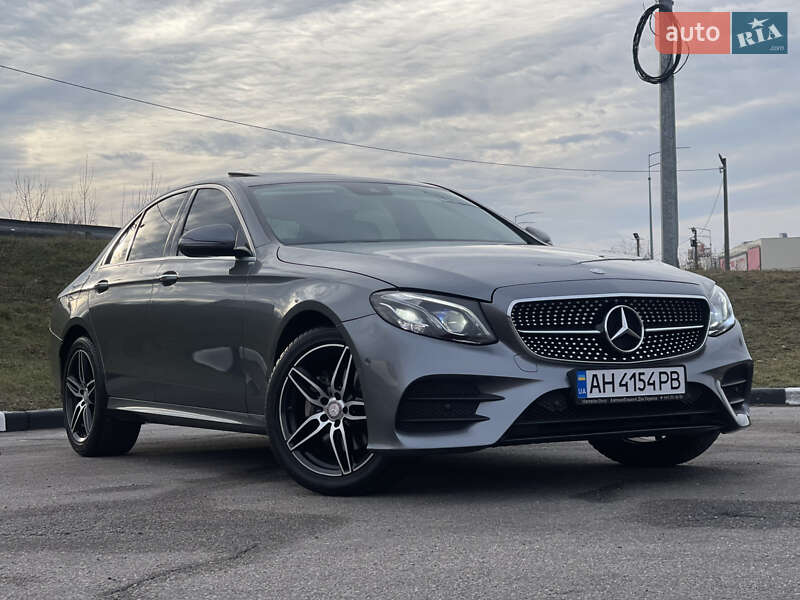 Седан Mercedes-Benz E-Class 2018 в Киеве