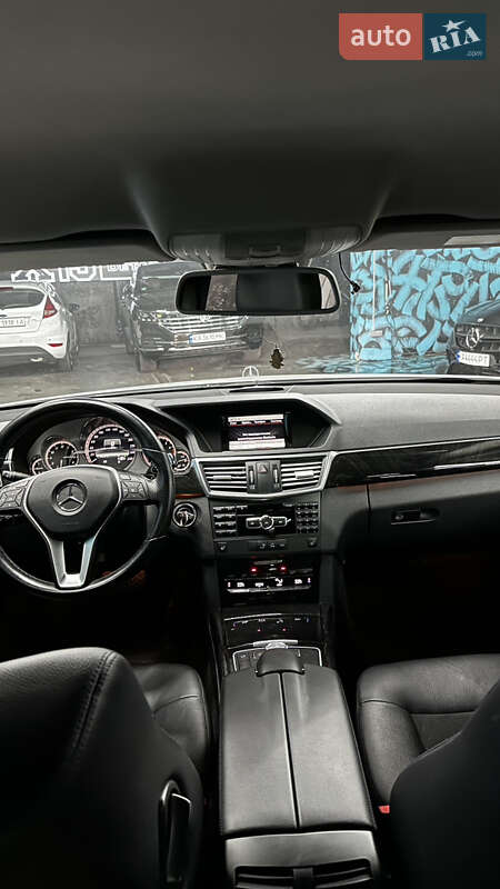 Седан Mercedes-Benz E-Class 2012 в Киеве фото 2 Седан Mercedes-Benz E-Class 2012 в Киеве