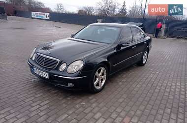 Седан Mercedes-Benz E-Class 2004 в Івано-Франківську