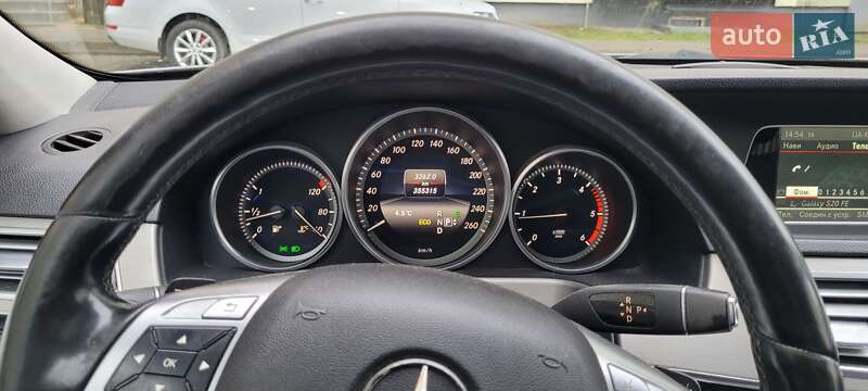 Универсал Mercedes-Benz E-Class 2013 в Новояворовске