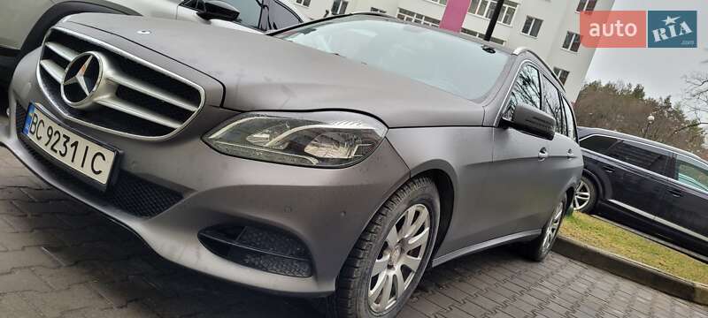 Универсал Mercedes-Benz E-Class 2013 в Новояворовске