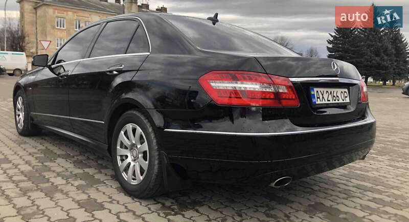 Седан Mercedes-Benz E-Class 2010 в Трускавці
