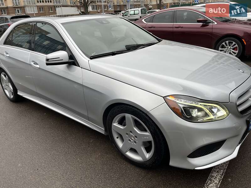 Mercedes-Benz E-Class 2013