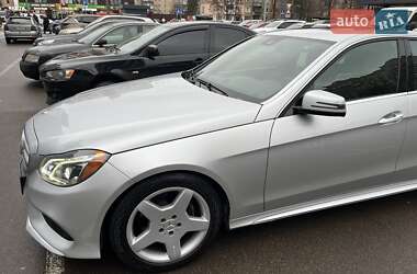Седан Mercedes-Benz E-Class 2013 в 