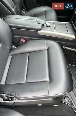 Седан Mercedes-Benz E-Class 2013 в 