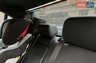 Седан Mercedes-Benz E-Class 2013 в 