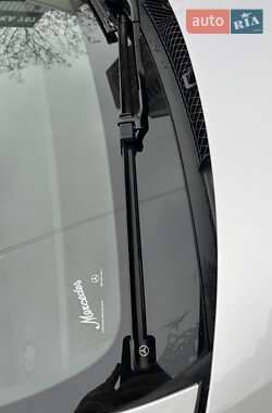 Седан Mercedes-Benz E-Class 2013 в 