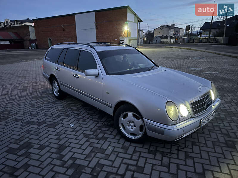 Универсал Mercedes-Benz E-Class 1997 в Самборе