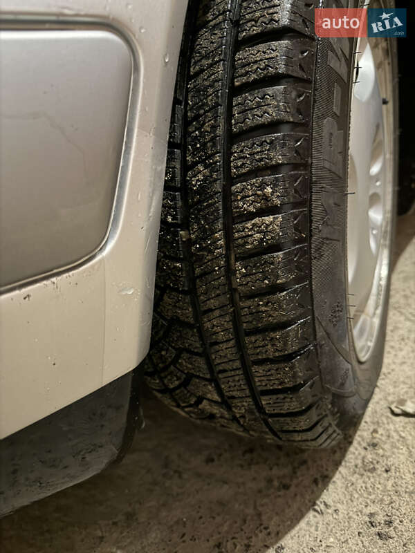 Универсал Mercedes-Benz E-Class 1997 в Самборе