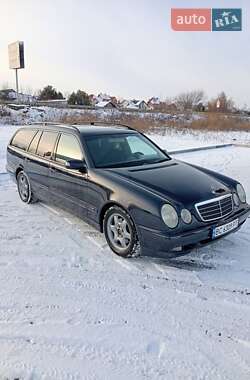 Універсал Mercedes-Benz E-Class 2000 в Львові