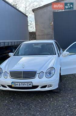 Седан Mercedes-Benz E-Class 2004 в Белгороде-Днестровском