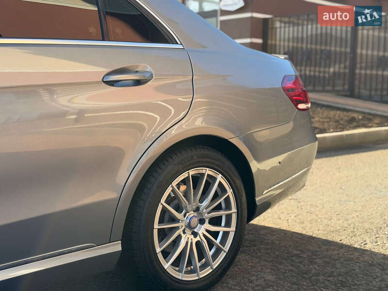 Седан Mercedes-Benz E-Class 2013 в Умани
