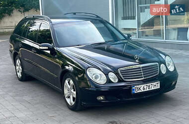 Универсал Mercedes-Benz E-Class 2005 в Владимирце