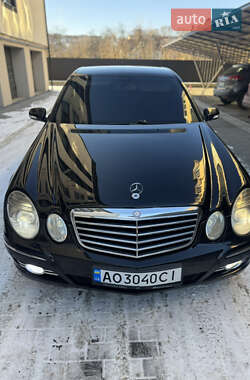 Седан Mercedes-Benz E-Class 2008 в Коломые