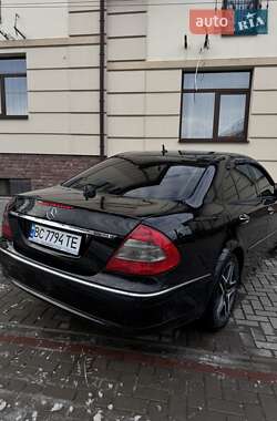 Седан Mercedes-Benz E-Class 2006 в Золочеві