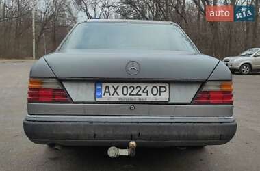 Седан Mercedes-Benz E-Class 1991 в Харькове