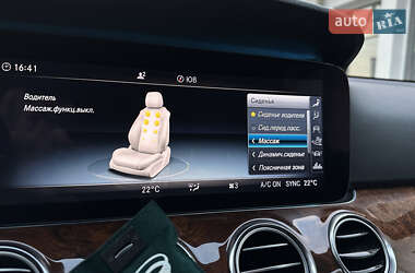 Седан Mercedes-Benz E-Class 2017 в 