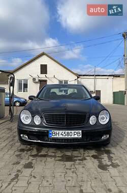 Седан Mercedes-Benz E-Class 2002 в Арцизові