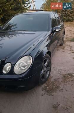 Седан Mercedes-Benz E-Class 2005 в Запоріжжі