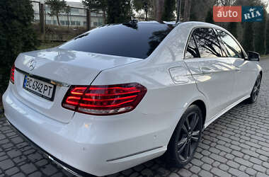 Седан Mercedes-Benz E-Class 2013 в Бориславе