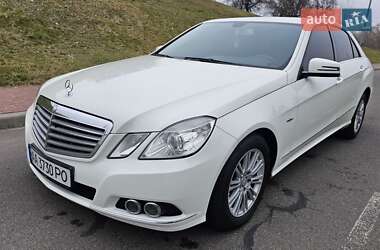 Седан Mercedes-Benz E-Class 2011 в Києві