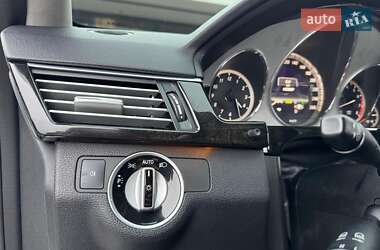 Седан Mercedes-Benz E-Class 2012 в Мукачевому