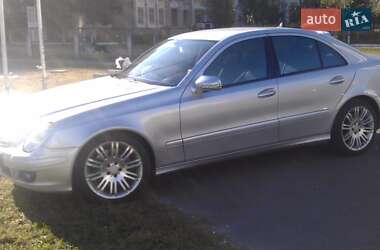 Седан Mercedes-Benz E-Class 2007 в Киеве