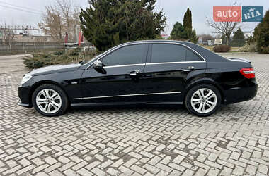 Седан Mercedes-Benz E-Class 2012 в Рівному