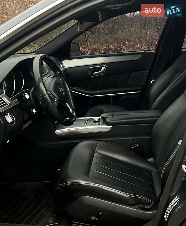 Універсал Mercedes-Benz E-Class 2013 в Івано-Франківську