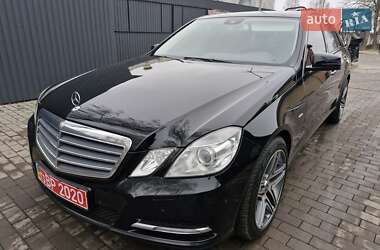 Седан Mercedes-Benz E-Class 2011 в Миргороді