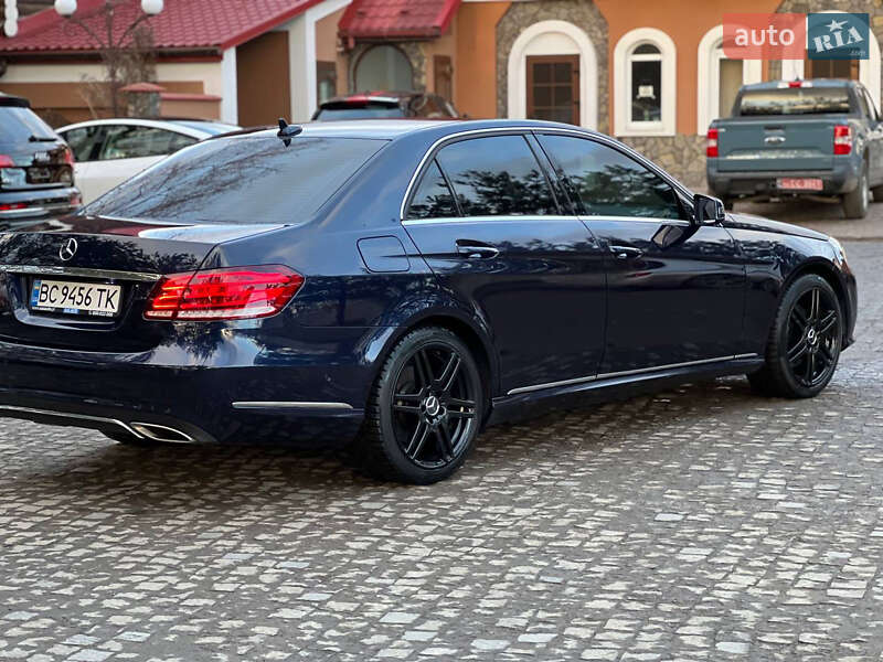 Седан Mercedes-Benz E-Class 2015 в Самборі
