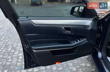 Седан Mercedes-Benz E-Class 2015 в 