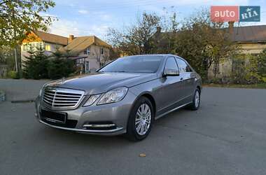 Седан Mercedes-Benz E-Class 2012 в 