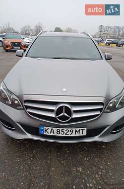 Універсал Mercedes-Benz E-Class 2013 в Києві