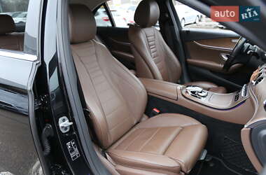 Седан Mercedes-Benz E-Class 2019 в 