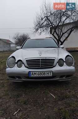 Універсал Mercedes-Benz E-Class 2000 в Брусилові