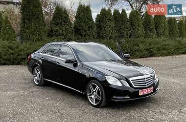 Седан Mercedes-Benz E-Class 2012 в Городенке