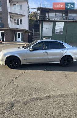 Седан Mercedes-Benz E-Class 2007 в 