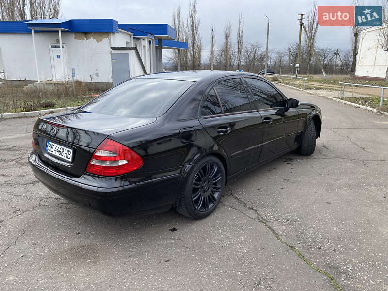 Седан Mercedes-Benz E-Class 2005 в Снигиревке фото 10 Седан Mercedes-Benz E-Class 2005 в Снигиревке