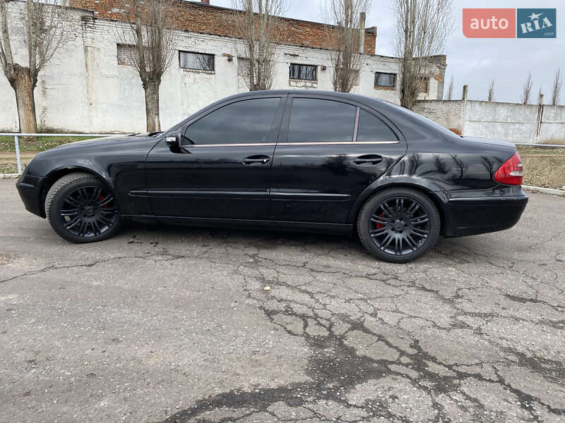 Седан Mercedes-Benz E-Class 2005 в Снигиревке фото 13 Седан Mercedes-Benz E-Class 2005 в Снигиревке