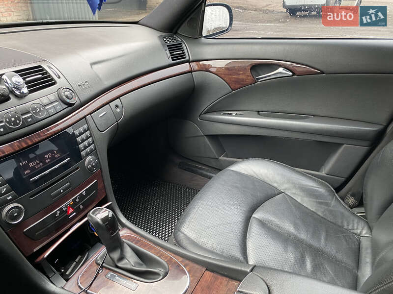 Седан Mercedes-Benz E-Class 2005 в Снигиревке фото 19 Седан Mercedes-Benz E-Class 2005 в Снигиревке