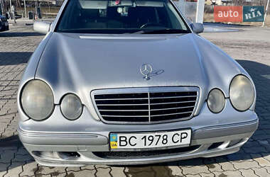 Седан Mercedes-Benz E-Class 2000 в 