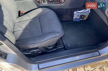 Седан Mercedes-Benz E-Class 2000 в 