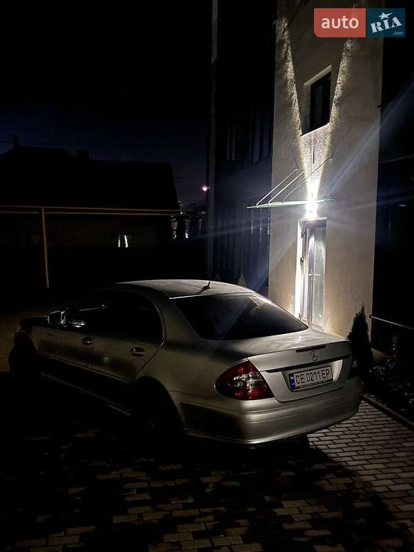 Седан Mercedes-Benz E-Class 2007 в Чернівцях
