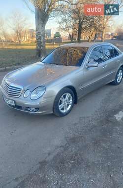 Седан Mercedes-Benz E-Class 2007 в Миколаєві