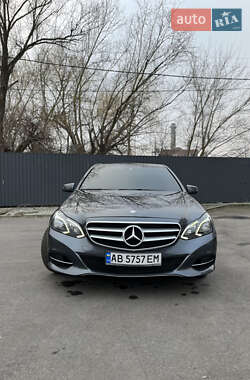 Седан Mercedes-Benz E-Class 2014 в Вінниці