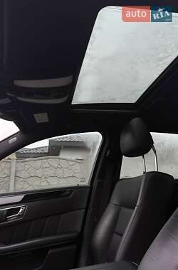 Седан Mercedes-Benz E-Class 2010 в 