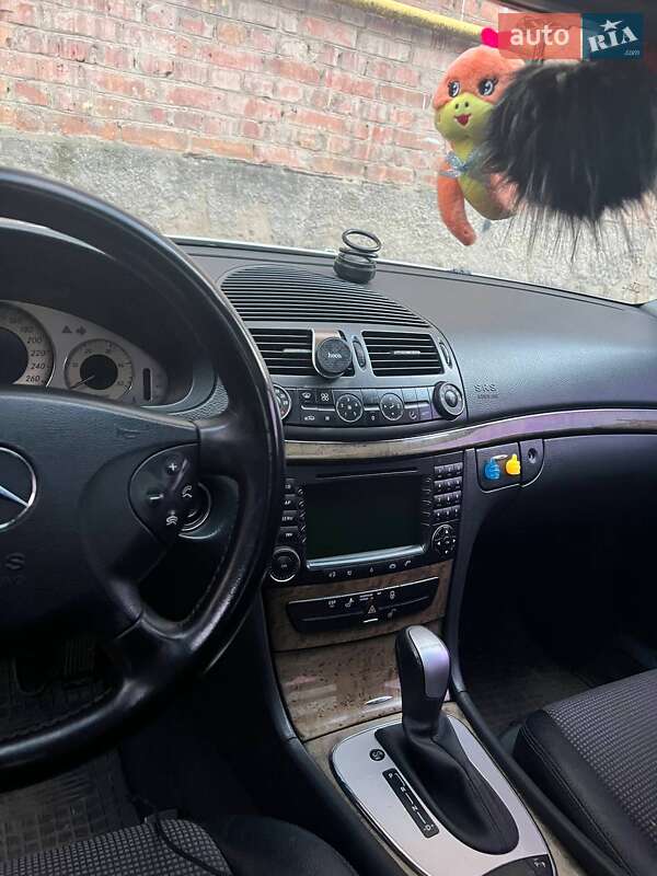 Седан Mercedes-Benz E-Class 2002 в Виннице фото 5 Седан Mercedes-Benz E-Class 2002 в Виннице