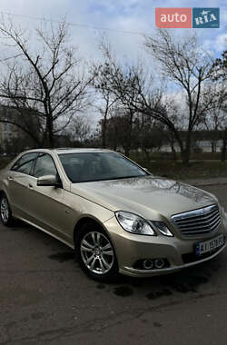 Седан Mercedes-Benz E-Class 2011 в Миколаєві