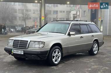 Универсал Mercedes-Benz E-Class 1989 в Одессе